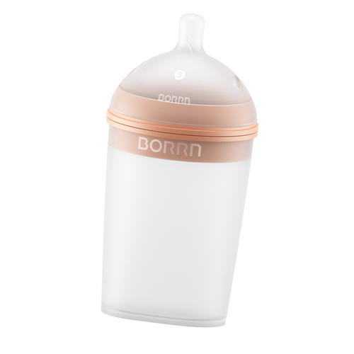 Бутылочка для кормления из силикона с держателем из пластика borrn baby feeding bottle 240 мл
